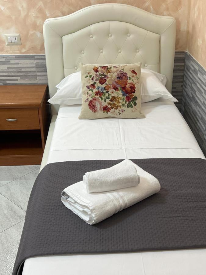 Relax On 2 - Guesthouse Róma Kültér fotó